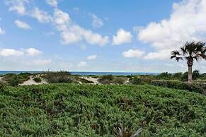 C123-amelia-surf-and-racquet - 1303311