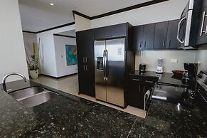 Simply Spectacular 5th Floor Ocean View