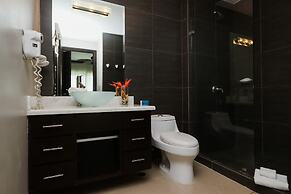 Simply Spectacular 5th Floor Ocean View