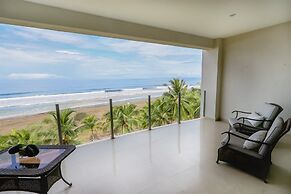 Simply Spectacular 5th Floor Ocean View
