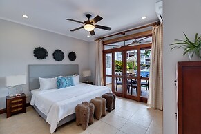 Ground Floor Unit in Beautiful Beachfront Complex