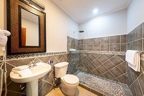 Ground Floor Unit in Beautiful Beachfront Complex