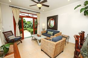 Charming Garden View Apt in Exclusive Community