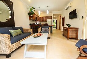 Charming Garden View Apt in Exclusive Community