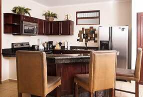 Large Ground Floor Condo Steps From the Pool