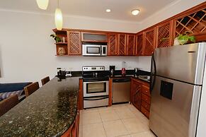 2br/2ba Unit in Exclusive Community