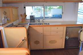 Catamaran Lagoon by Veleros Colombia