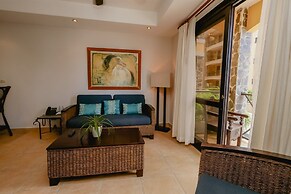 Terrific 2BR 1st Floor Unit is Sure to Please