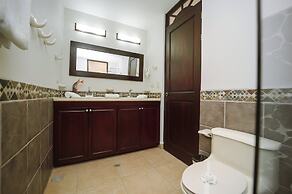 Terrific 2BR 1st Floor Unit is Sure to Please