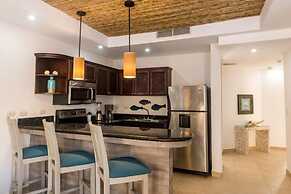 Newly Remodeled Ground Floor Sea Side Apartment