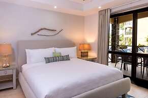 Newly Remodeled Ground Floor Sea Side Apartment