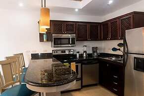 Newly Remodeled Ground Floor Sea Side Apartment