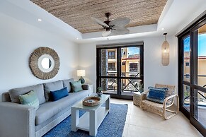 Amazing Seaside Penthouse With Rooftop Terrace