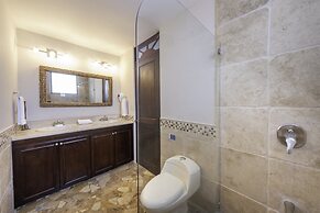 Amazing Seaside Penthouse With Rooftop Terrace