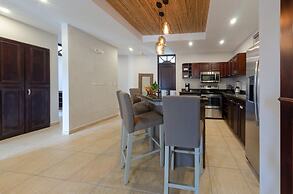 Captivating 3br/2.5ba Unit is Just Perfect