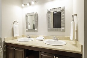 Captivating 3br/2.5ba Unit is Just Perfect