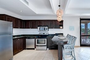 3br/2.5ba Designer Condo in Beachfront Community