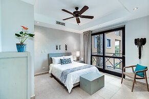 Incredible Beach Views in Fantastic Condo Complex