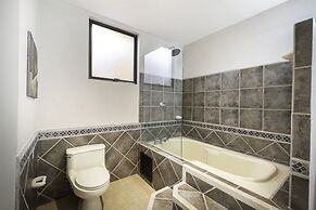 Tropical Retreat for Families or Small Groups