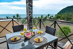 5th Flr Ocean View Penthouse With 2 Level Balcony