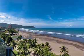 Dds-802n Luxurious Family Friendly Penthouse