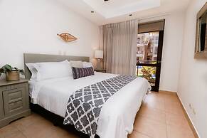 BE 1A Absolute 2BR Oceanfront Luxury Condo