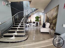 Hotel Casa Blanca & Suites