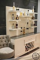 Hotel Casa Blanca & Suites