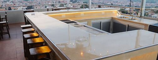 Hotel Casa Blanca & Suites