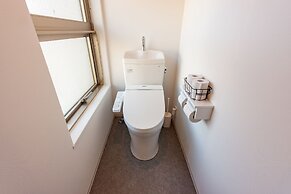 &AND HOSTEL MINAMISENJU