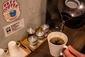 &AND HOSTEL MINAMISENJU