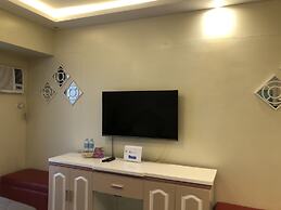 I.T PARK CEBU TWIN BED DELUXE FREE FAST WIFI & POOL