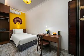 Hanoi La Cascada House & Travel