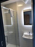 Westport Coastal Lodge