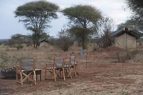 Nyikani Camp - Tarangire