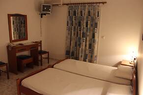 Theofilos Appartements