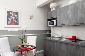 L'8 Boutique Via Piella