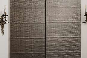 L'8 Boutique Via Piella