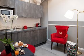 L'8 Boutique Via Piella