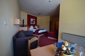 Strandhotel Schabus