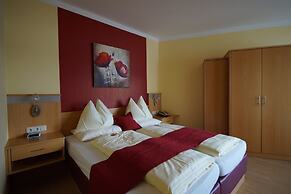 Strandhotel Schabus