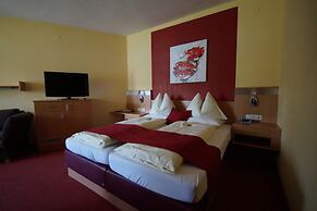 Strandhotel Schabus