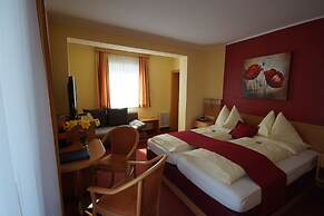 Strandhotel Schabus