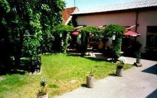 Gasthaus & Pension Zum Schwarzen Adler