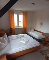 Gasthaus & Pension Zum Schwarzen Adler