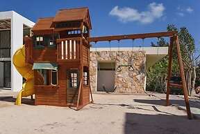 Townhouse for rent in Antalea Telchac