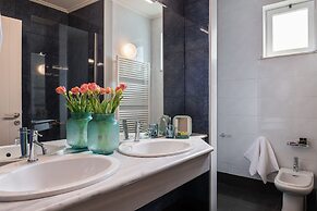 Vilia House on the Hill