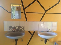 Phudzi Resort T/A Makgadikgadi Adventures