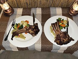 Phudzi Resort T/A Makgadikgadi Adventures