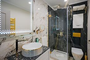 W Regal Boutique&Spa